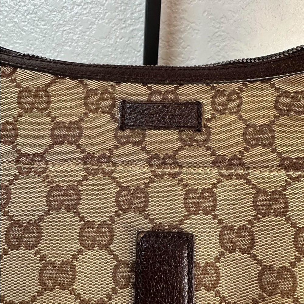Gucci crossbody bag. - Picture 4 of 16